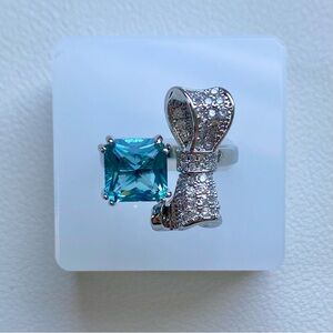 Elegant Silver and Blue Gemstone Ring